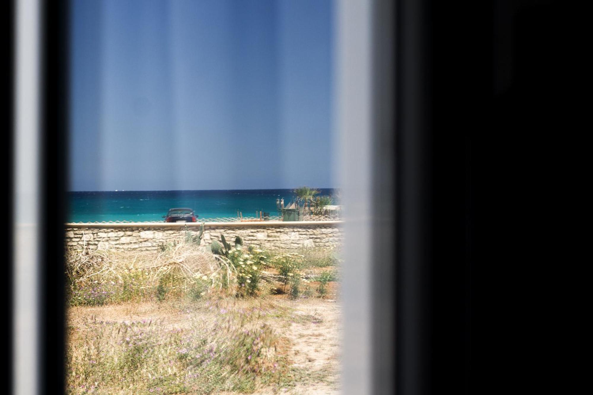 Blue Sea Apartment Adelianos Kampos Ngoại thất bức ảnh